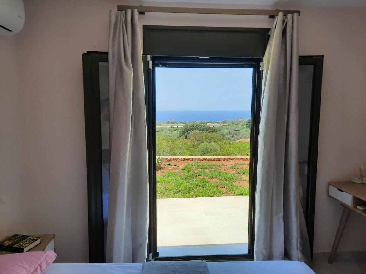 Freesia Grand Sea View Residence Свороната Екстериор снимка